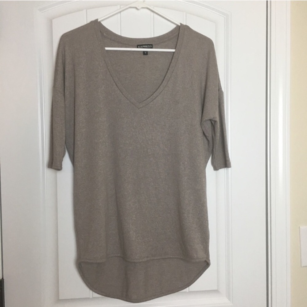 Express High Low V Neck Top Size XS